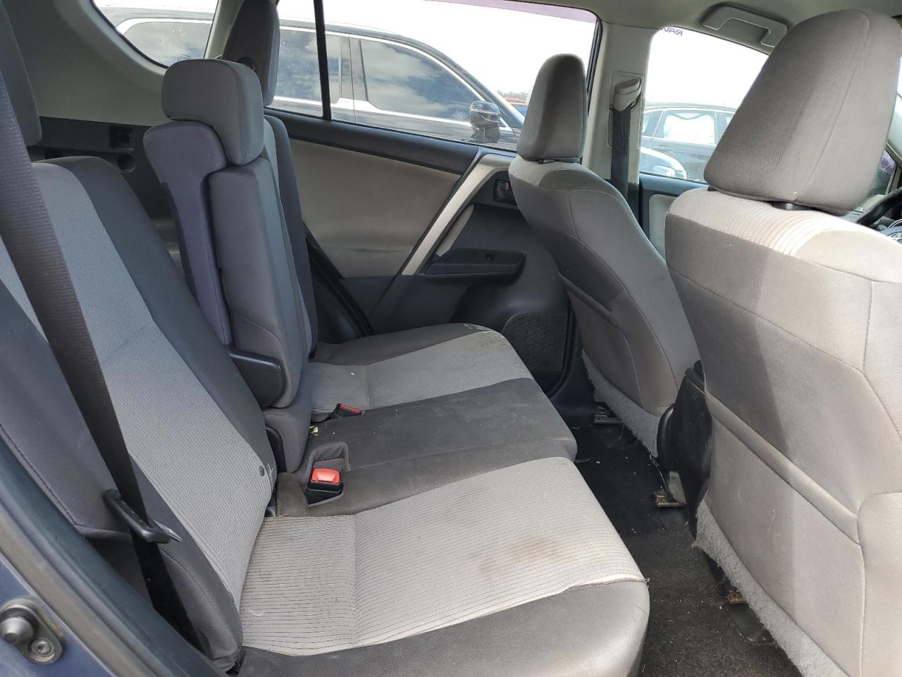 2014 Toyota RAV 4 - Image 11