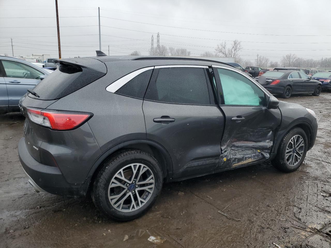 2020 Ford Escape - Image 3