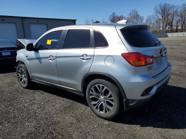  MITSUBISHI OUTLANDER 2018 Серебристый