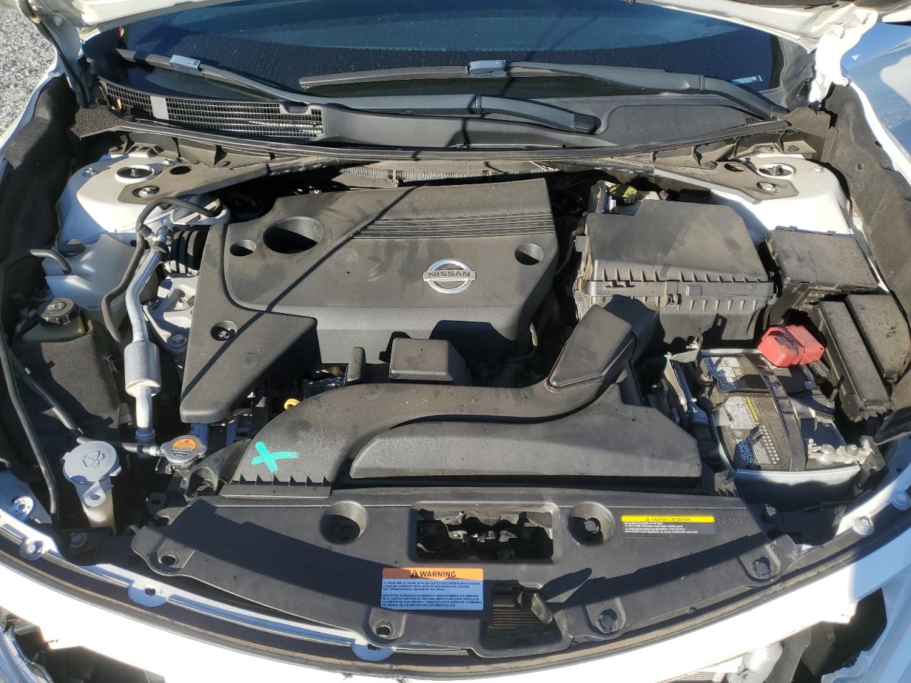 2015 Nissan Altima - Image 11