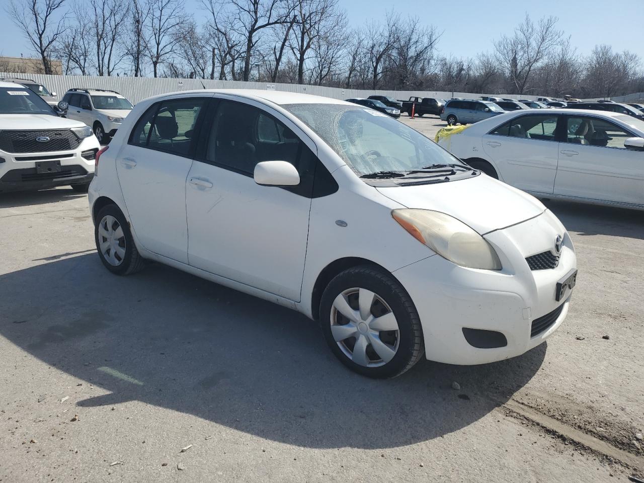 2009 Toyota Yaris - Image 4