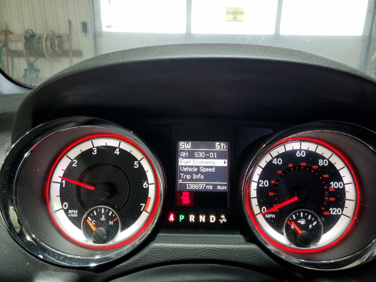 2016 Dodge Caravan - Image 9
