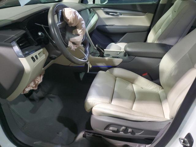 Паркетники CADILLAC XT5 2017 Білий