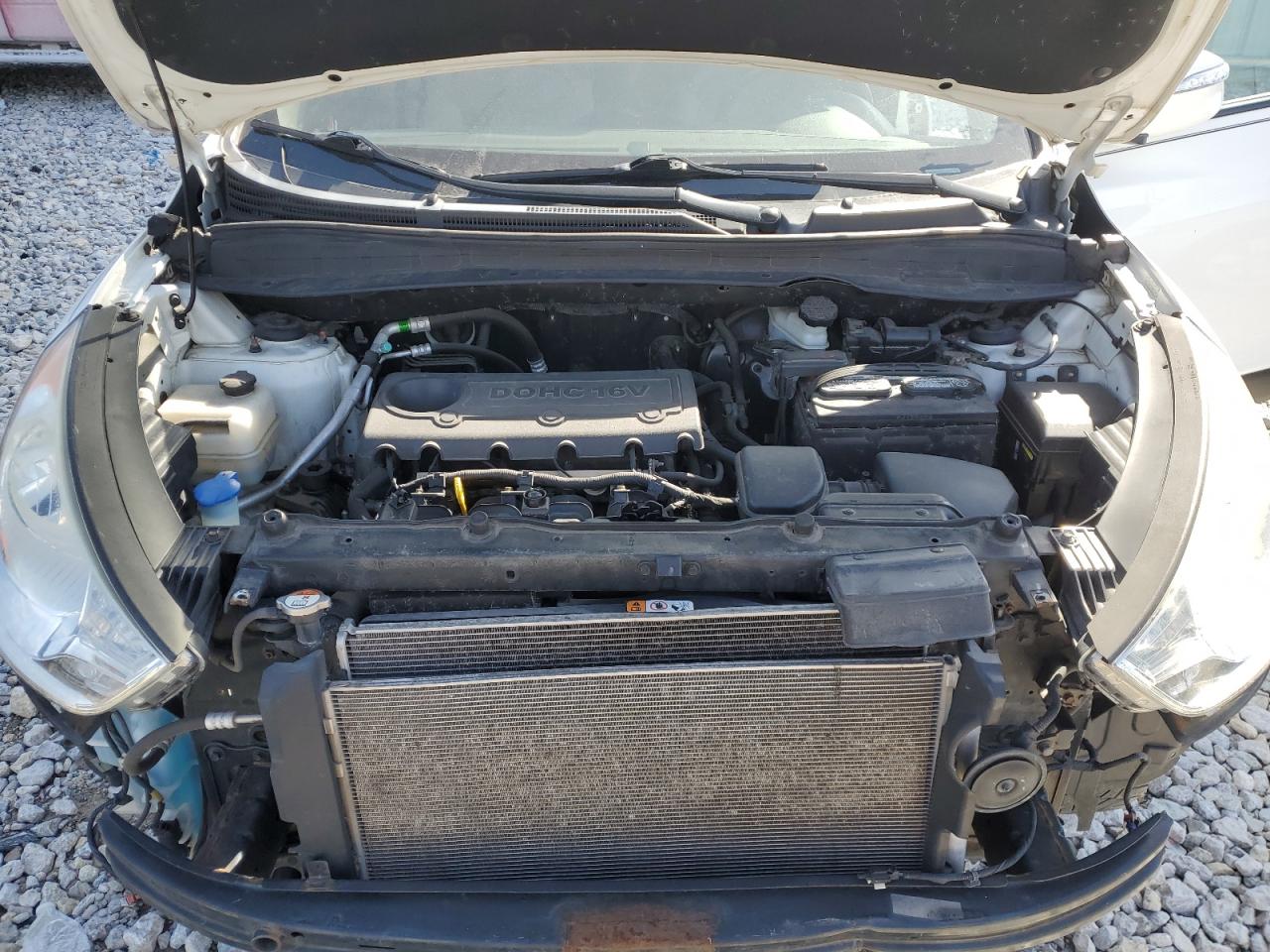 2013 Hyundai Tucson - Image 12