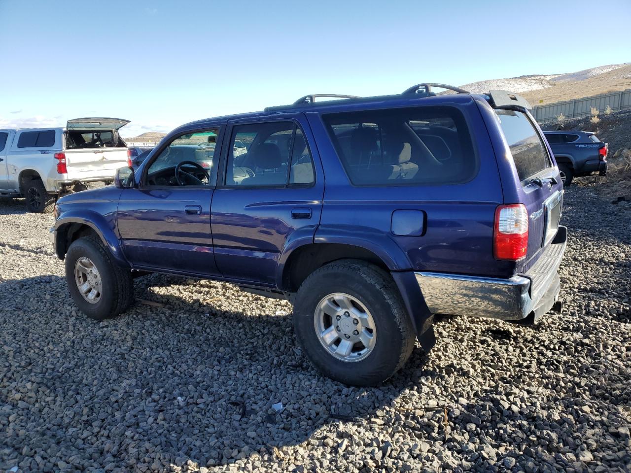 2002 Toyota 4Runner - Image 2