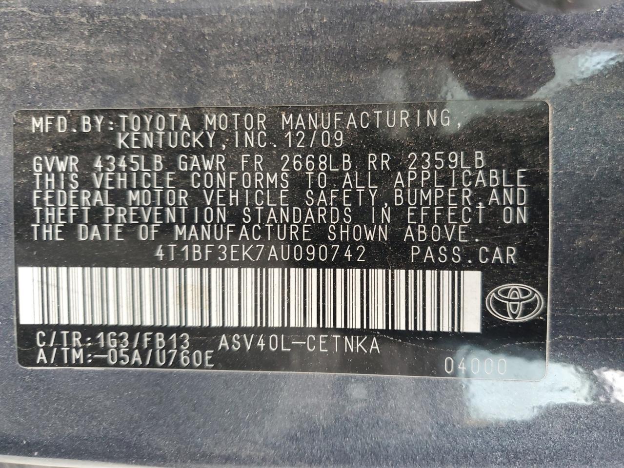 2010 Toyota Camry - Image 12