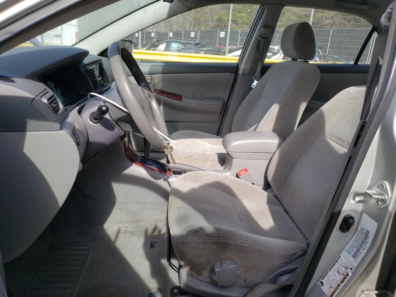 2004 Toyota Corolla - Image 7
