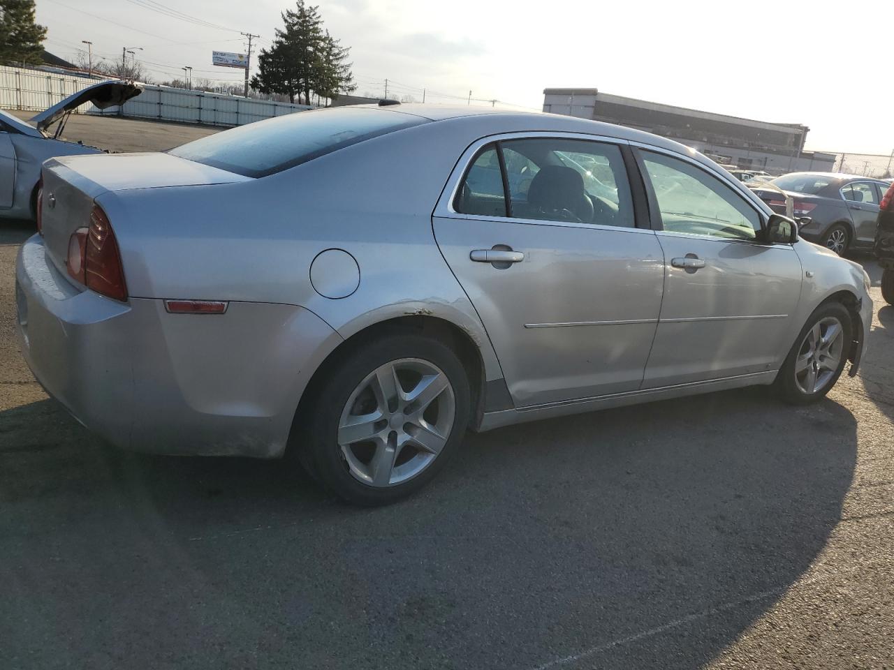 2008 Chevrolet Malibu - Image 3