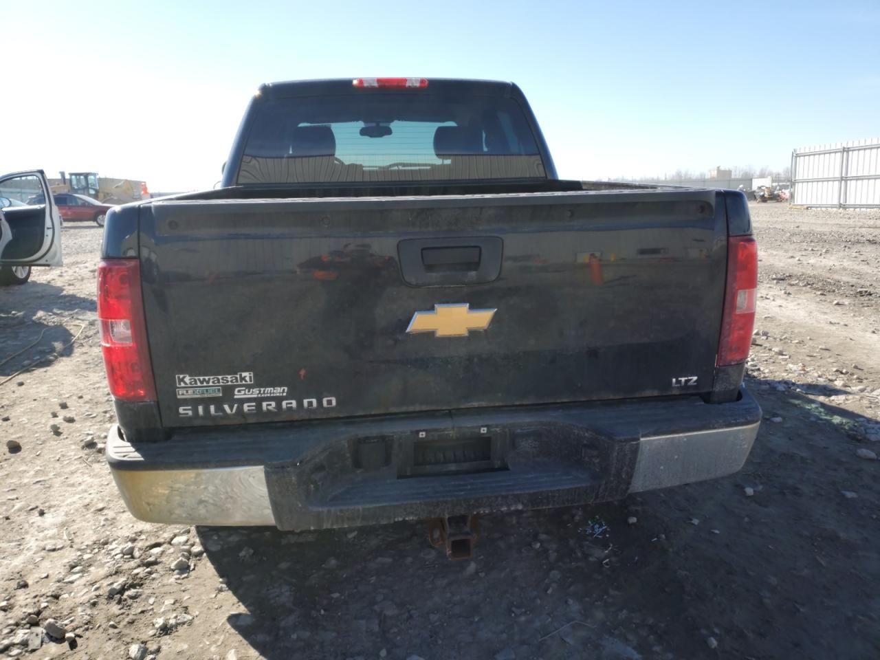 2012 Chevrolet Silverado - Image 6