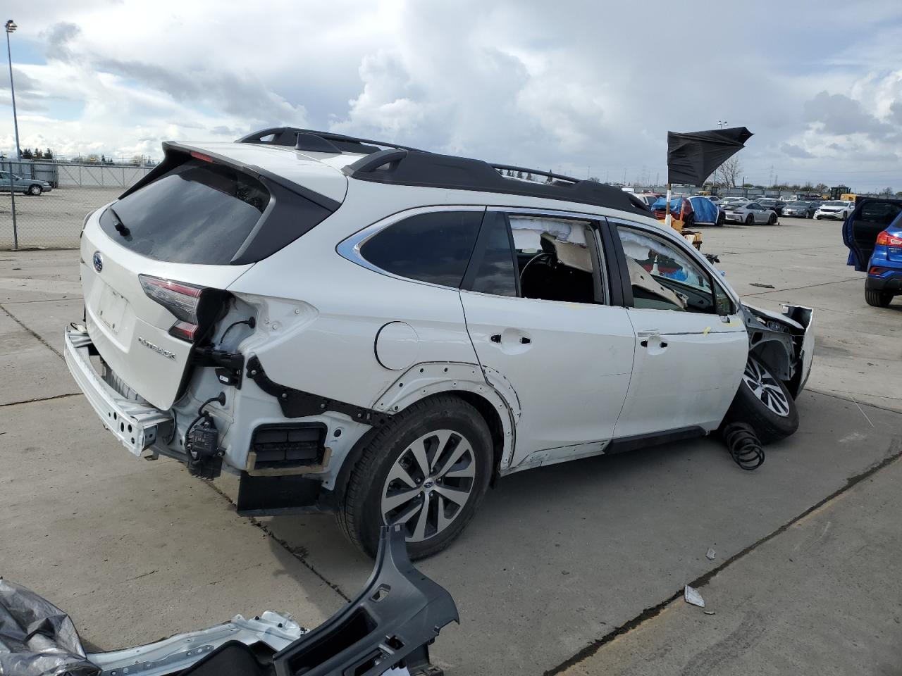 2024 Subaru Outback - Image 3