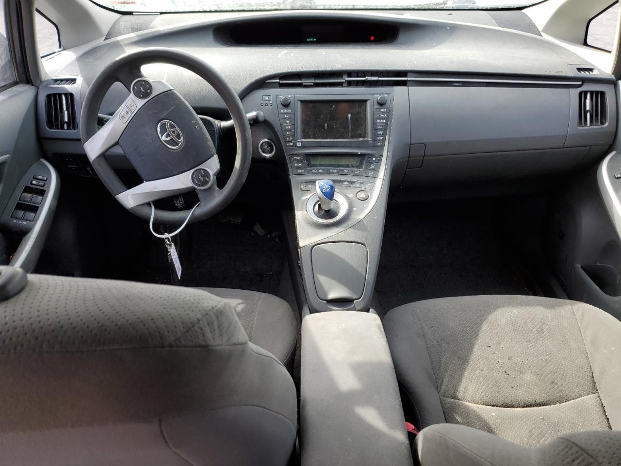 2010 Toyota Prius - Image 8