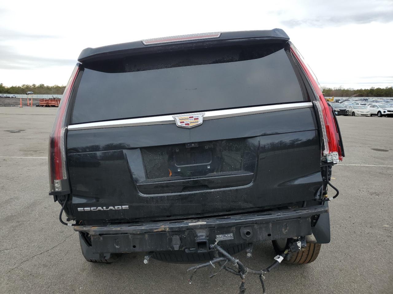 2018 Cadillac Escalade - Image 6