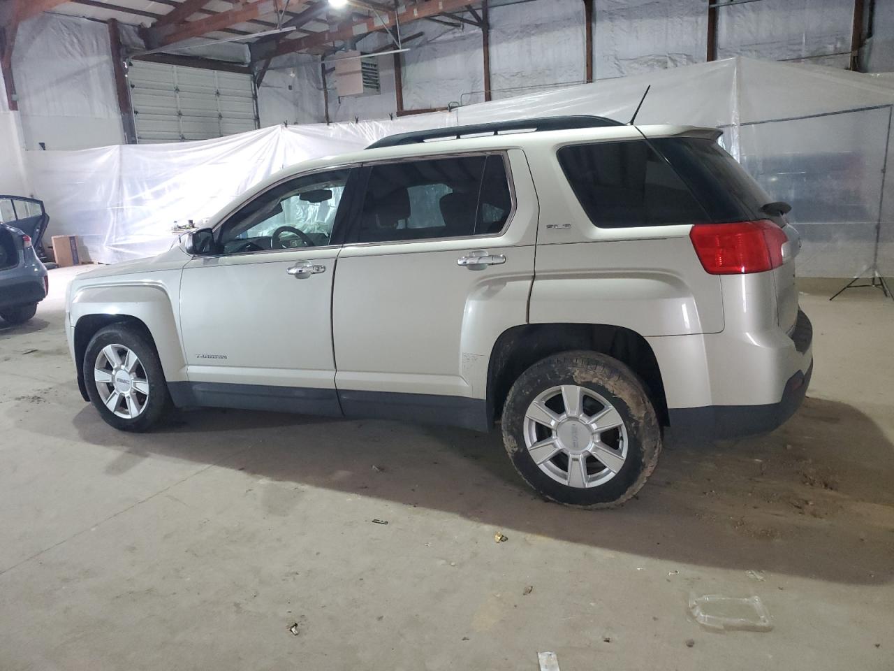 2013 GMC Terrain - Image 2