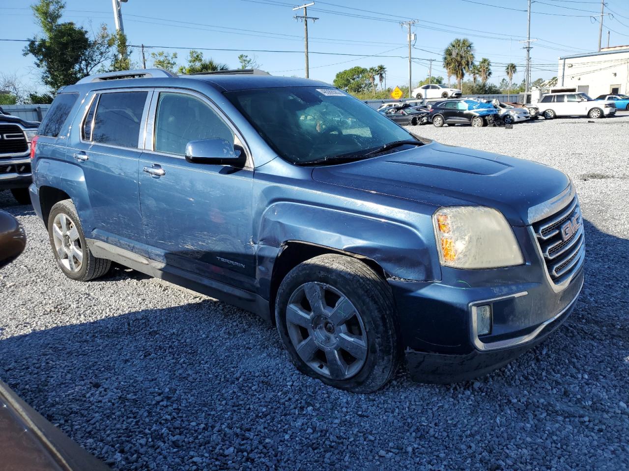 2016 GMC Terrain - Image 4