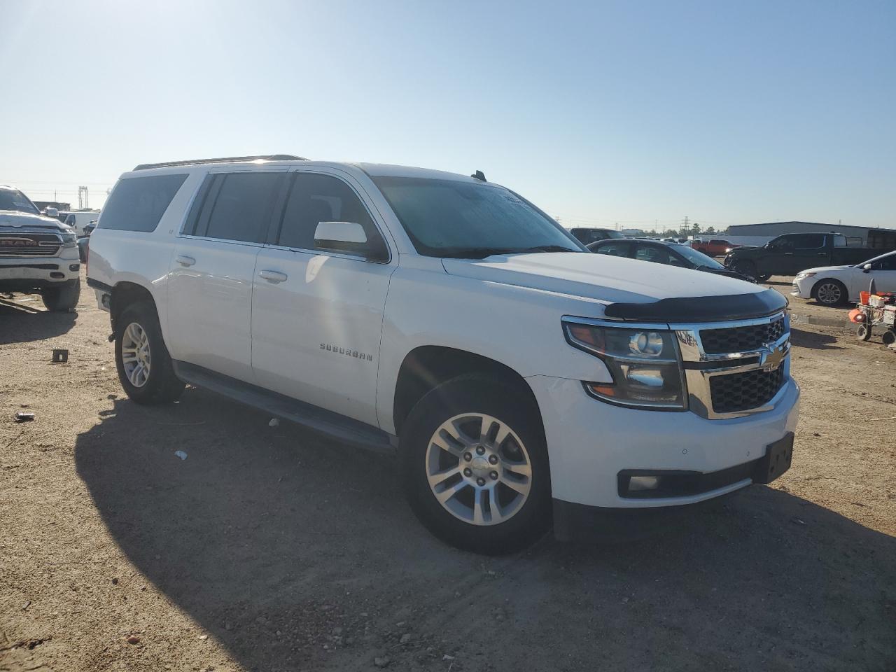 2015 Chevrolet Suburban - Image 4