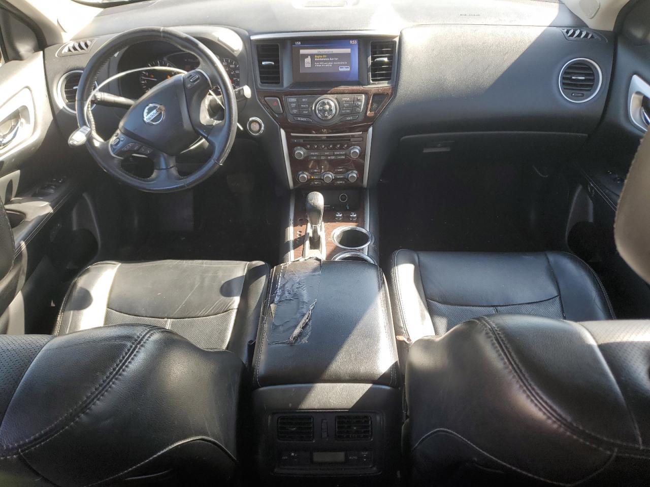 2013 Nissan Pathfinder - Image 8