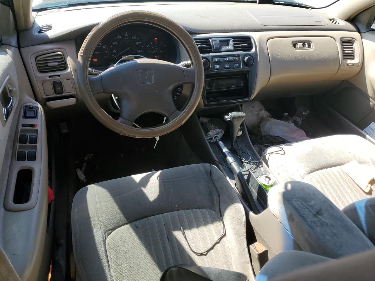 1998 Honda Accord - Image 8