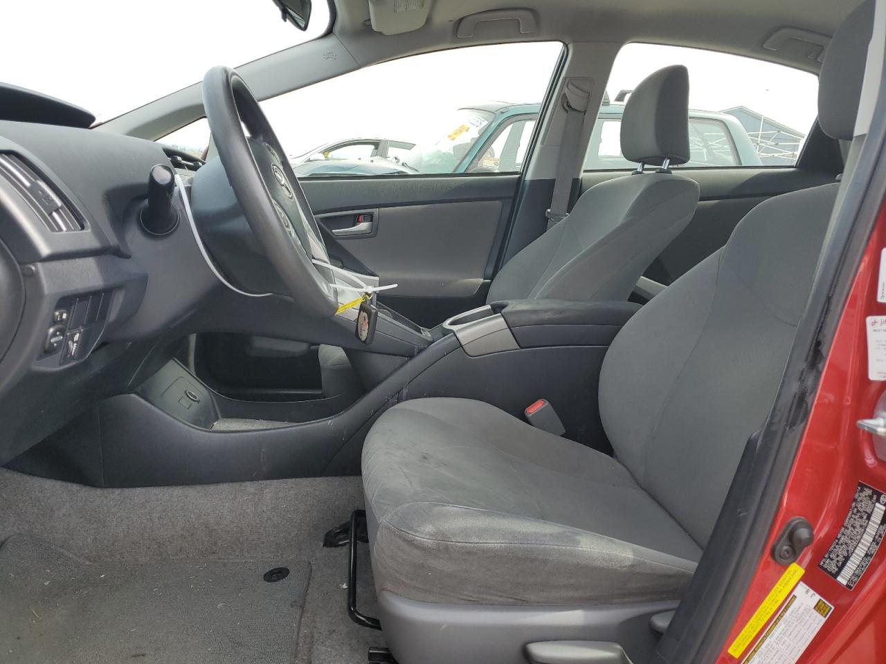 2014 Toyota Prius - Image 7
