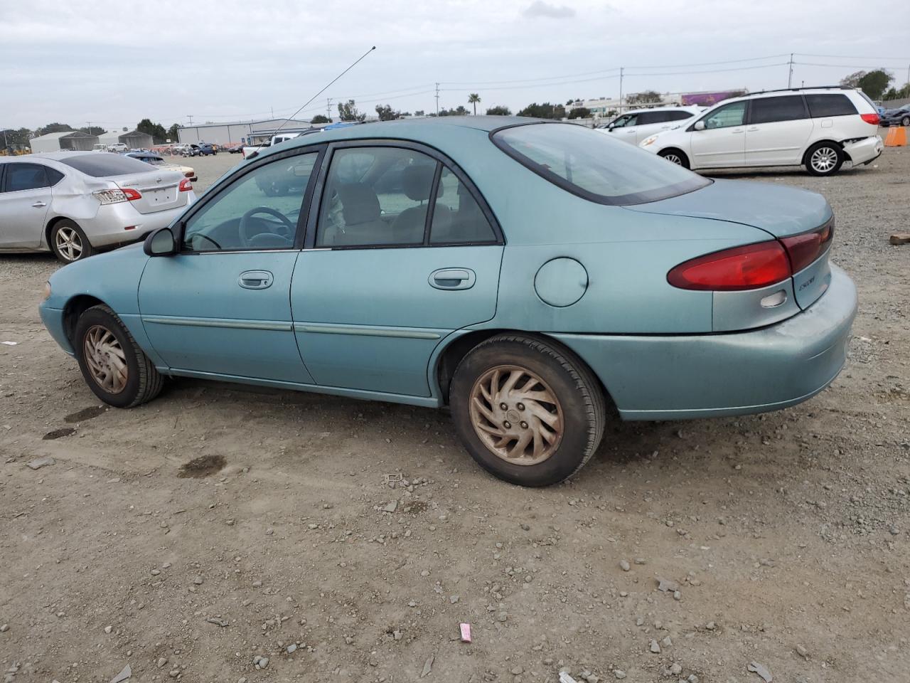 1997 Ford Escort - Image 2