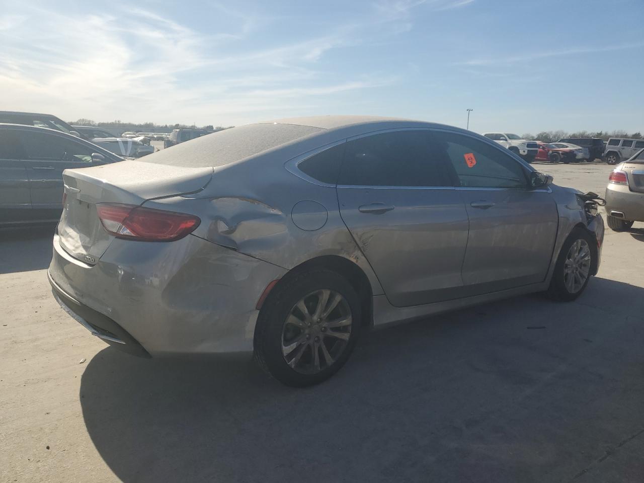 2015 Chrysler 200 - Image 3