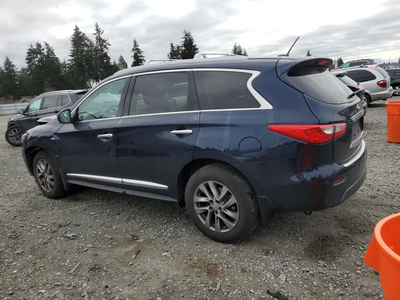 2015 Infiniti QX60 - Image 2