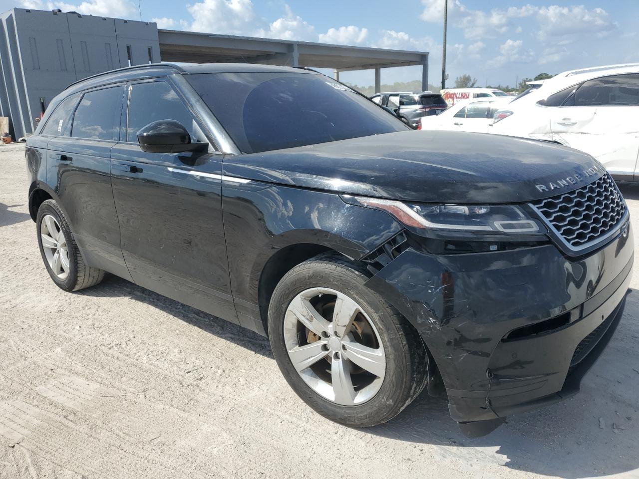 2019 Land Rover Range Rover - Image 4