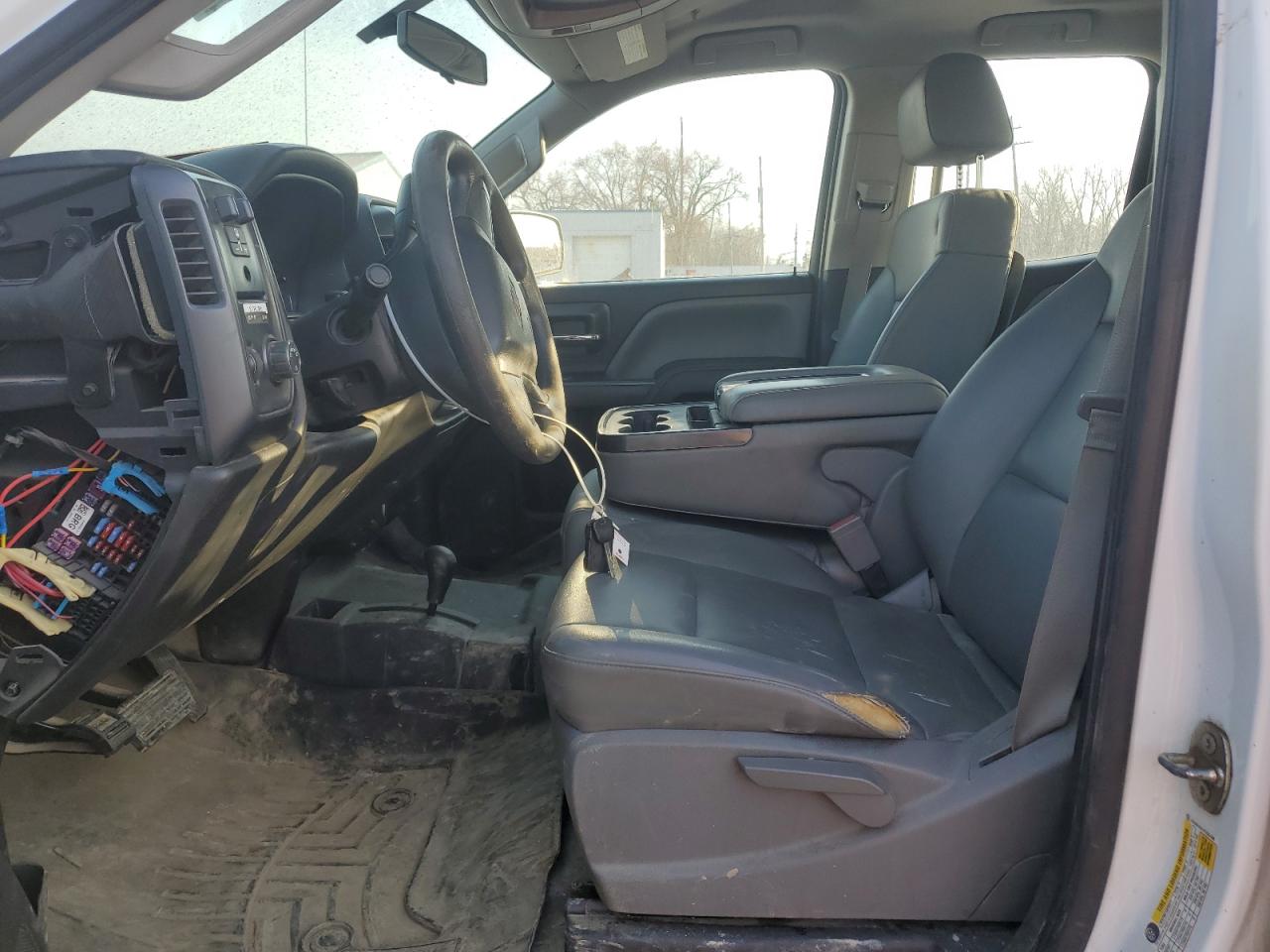 2015 Chevrolet Silverado - Image 7