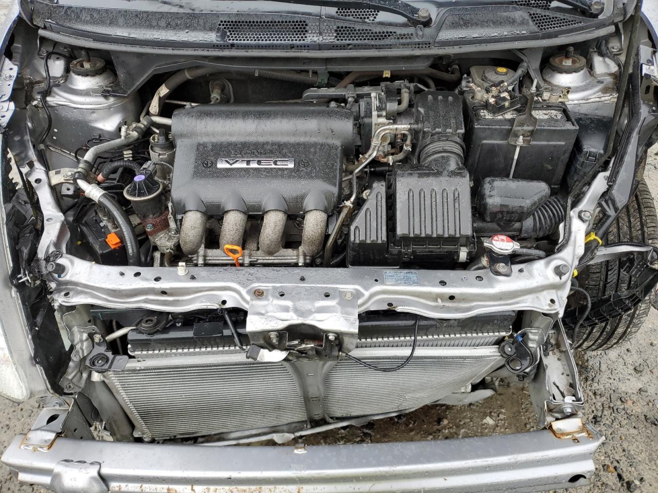 2008 Honda Fit - Image 11
