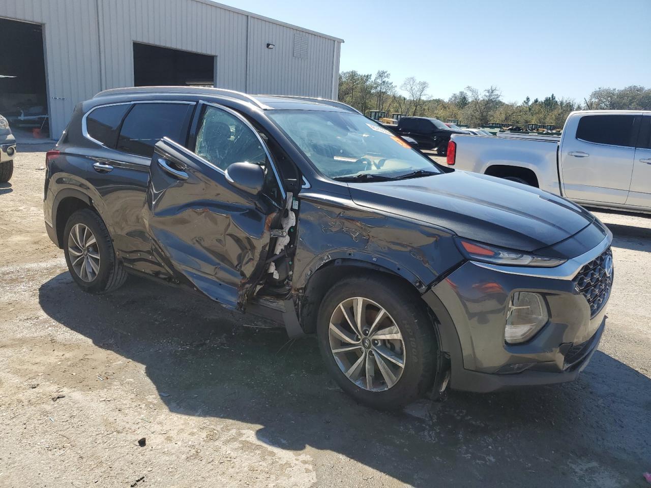 2020 Hyundai Santa Fe - Image 4