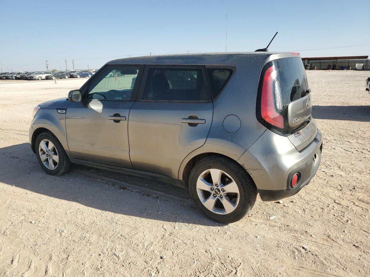 2019 Kia Soul - Image 2