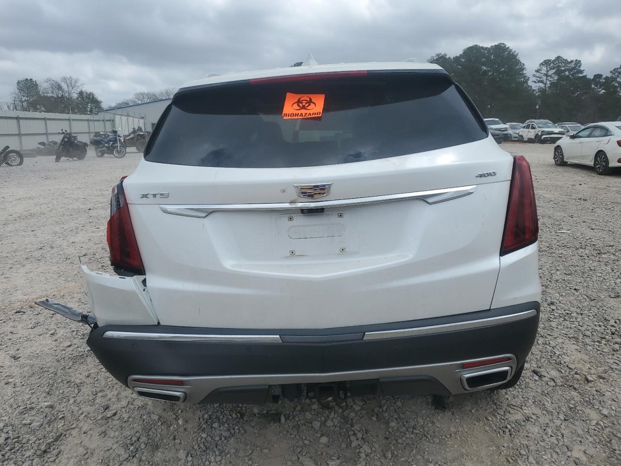 2022 Cadillac XT5 - Image 6