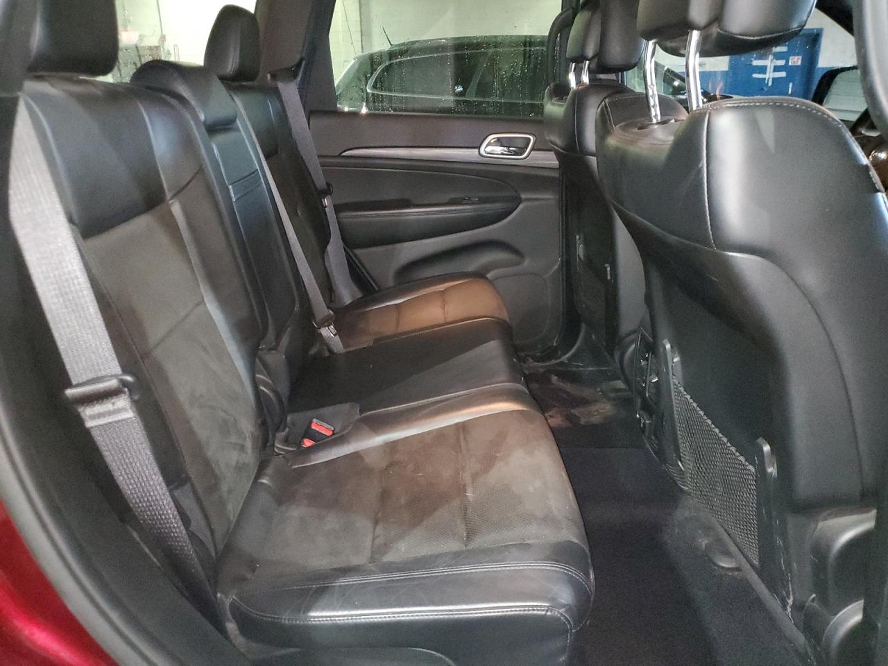 2019 Jeep Grand Cherokee - Image 11