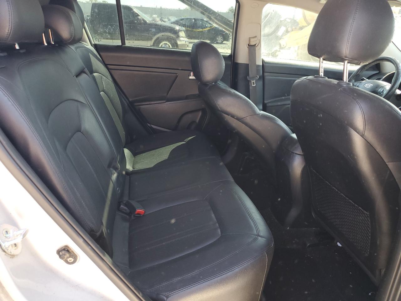 2011 Kia Sportage - Image 11