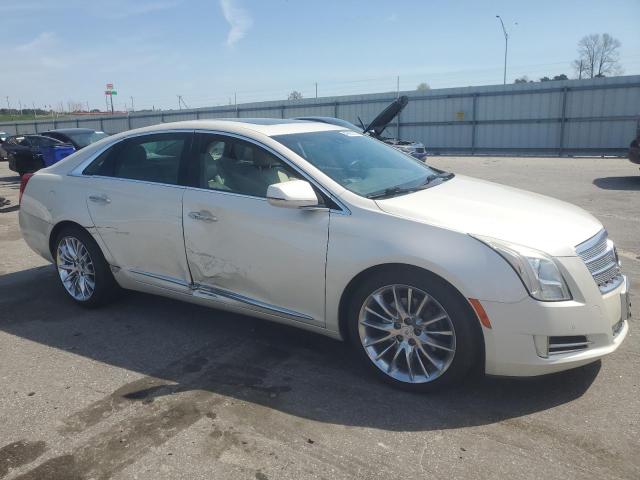  CADILLAC XTS 2013 Кремовий