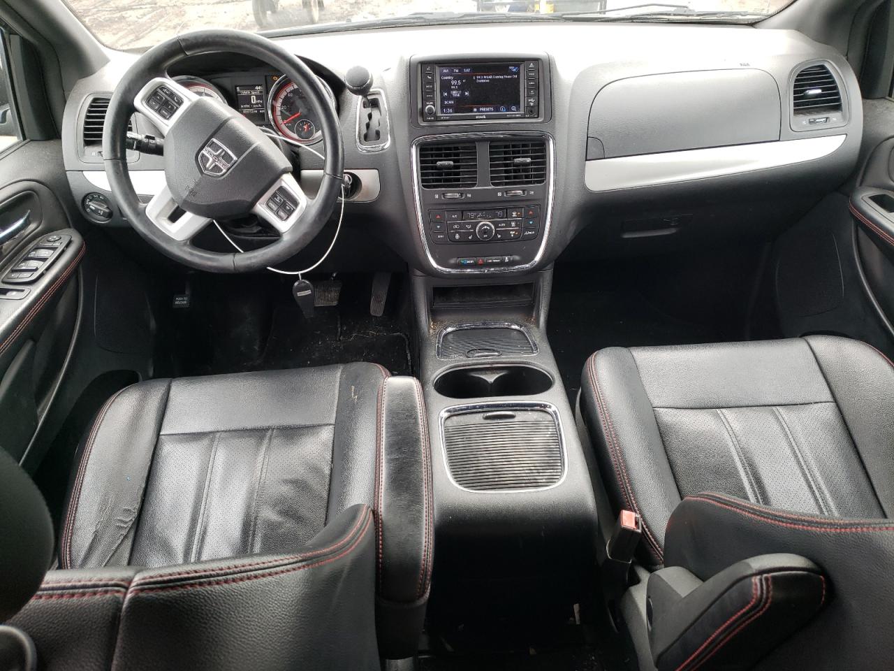 2018 Dodge Caravan - Image 8