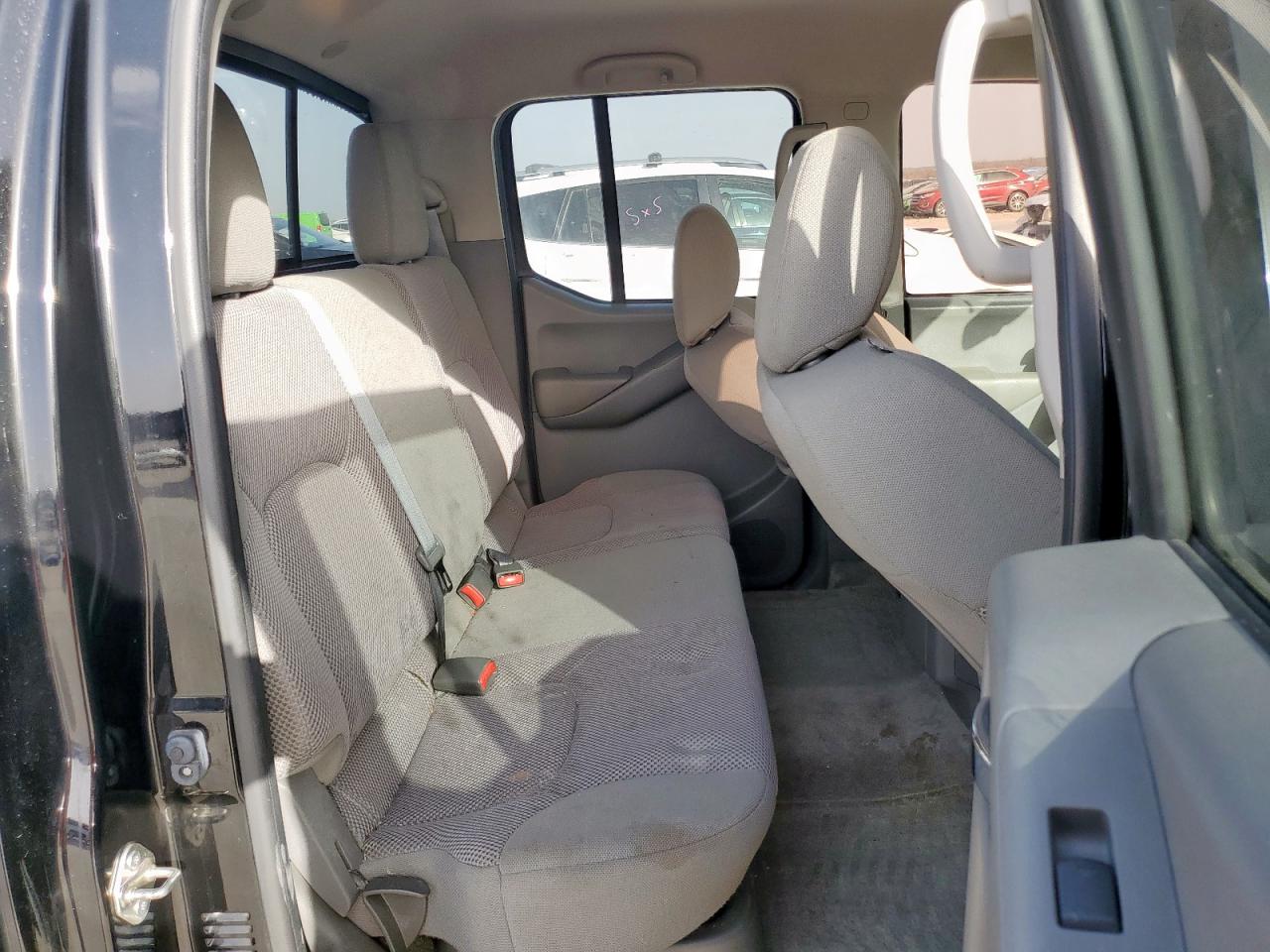 2018 Nissan Navara (Frontier) - Image 10