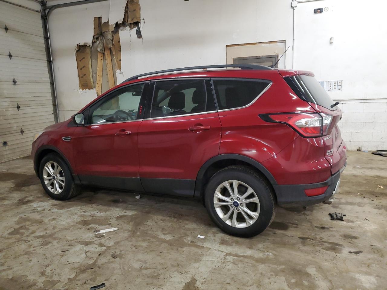 2017 Ford Escape - Image 2