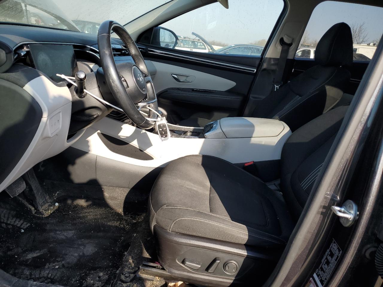2022 Hyundai Tucson - Image 7