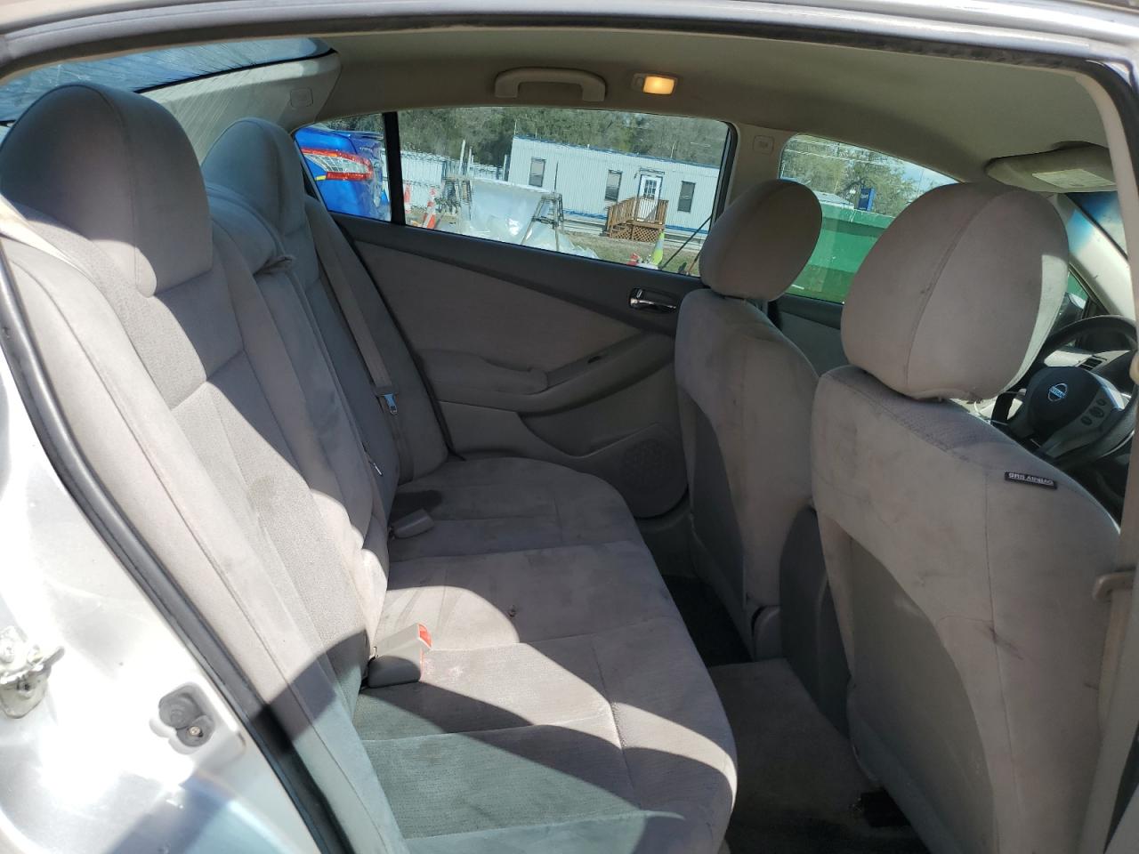 2011 Nissan Altima - Image 10