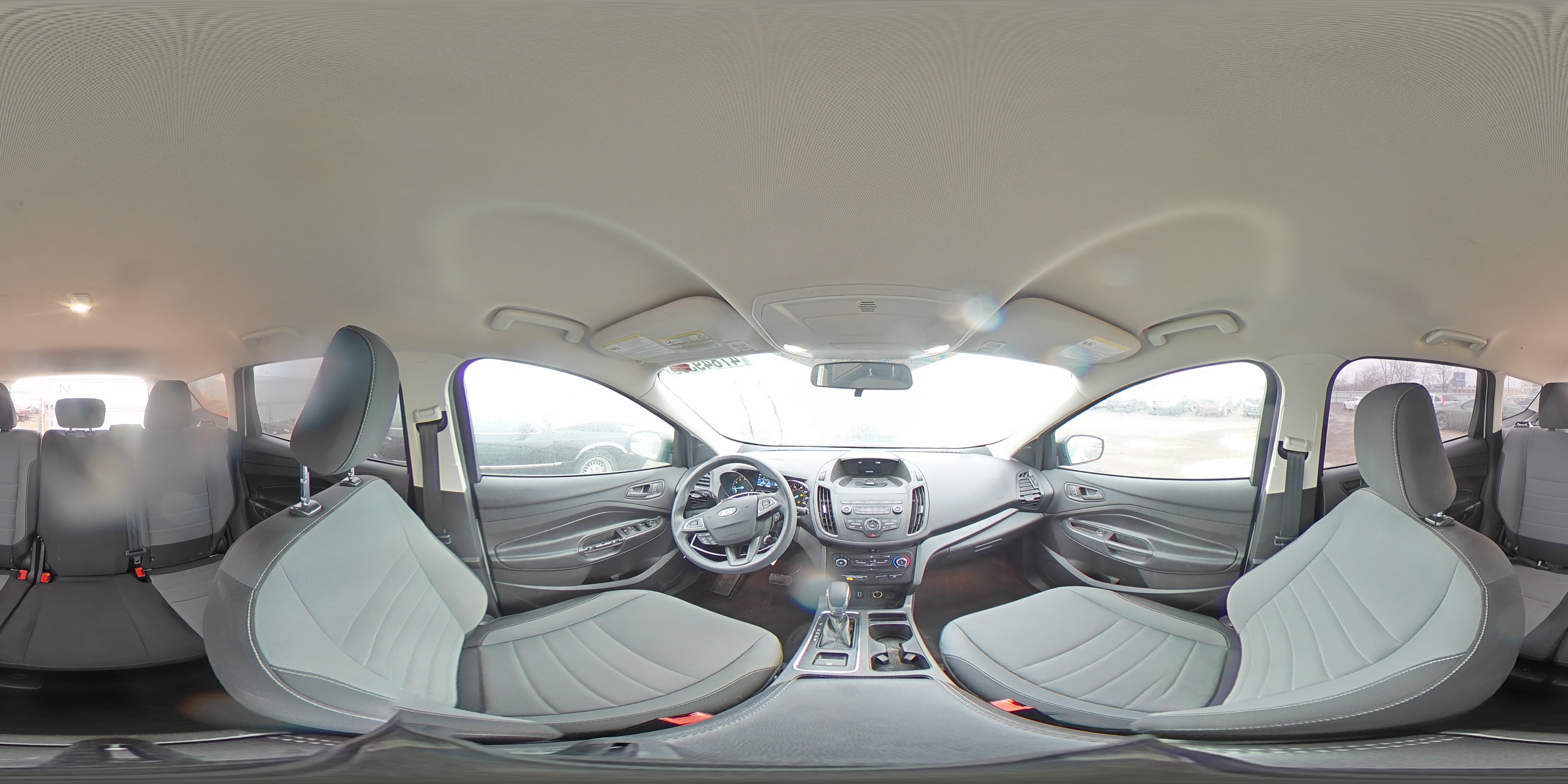 2019 Ford Escape - Image 16