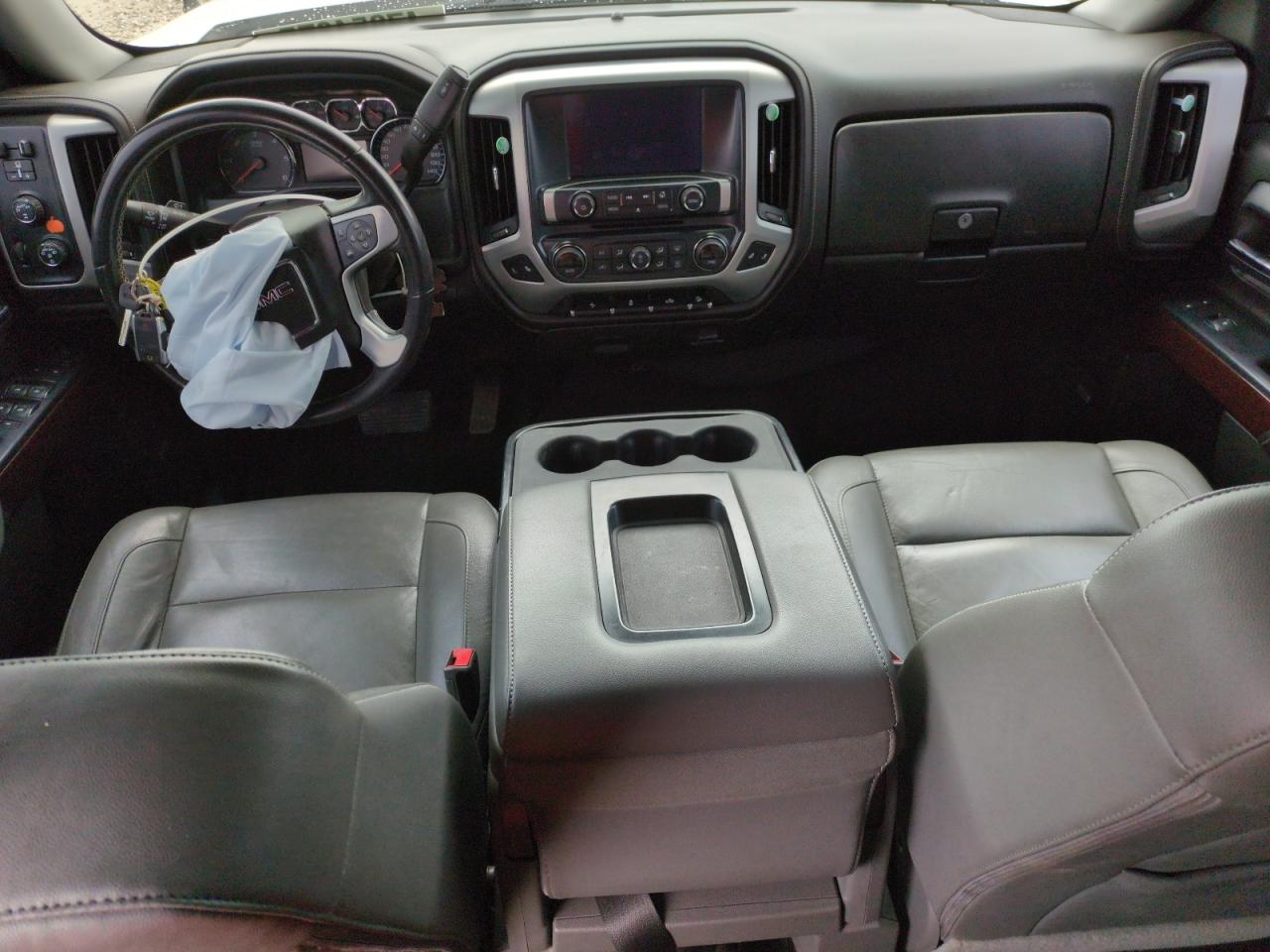 2017 GMC Sierra - Image 8