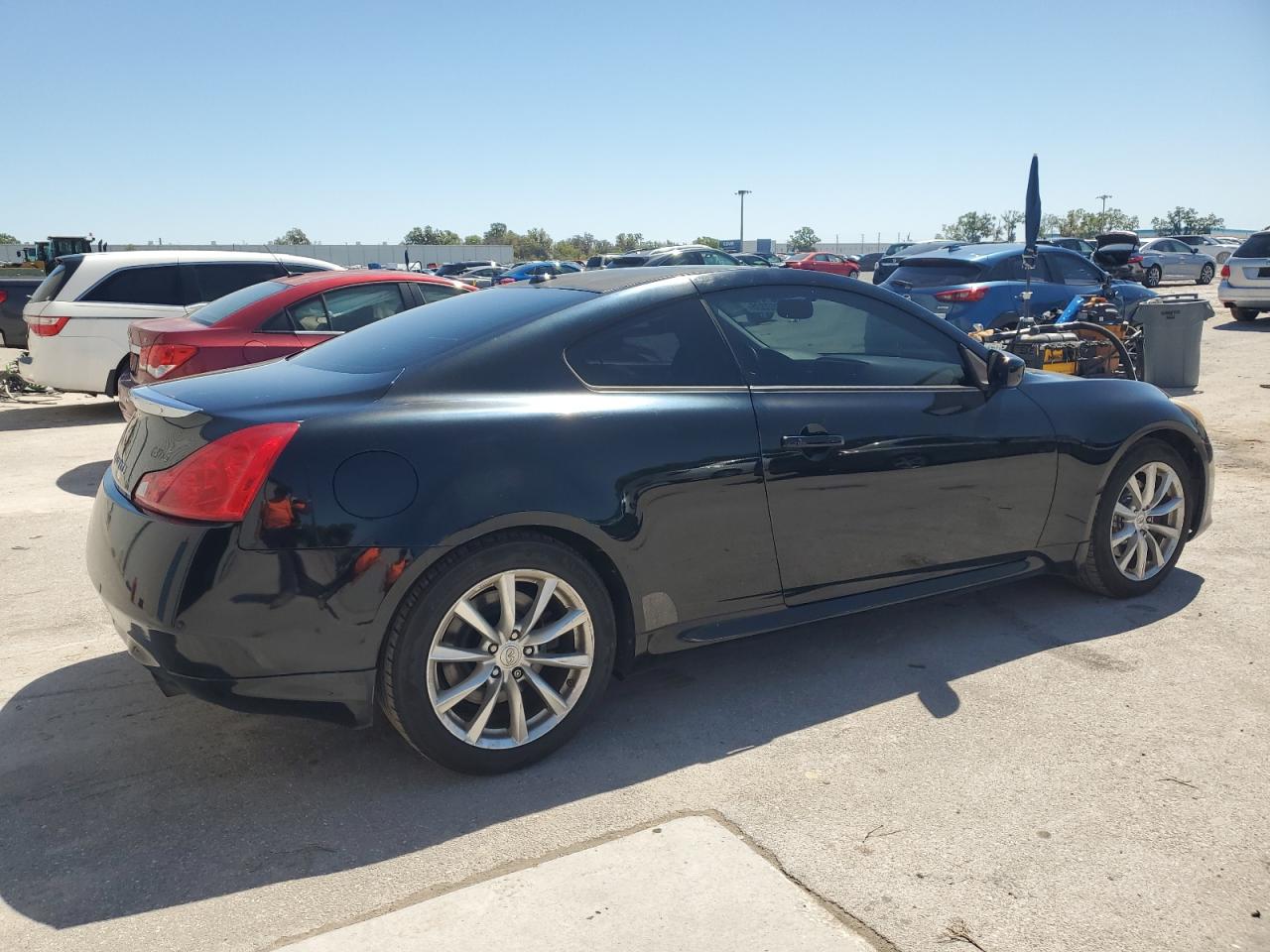 2013 Infiniti G - Image 3