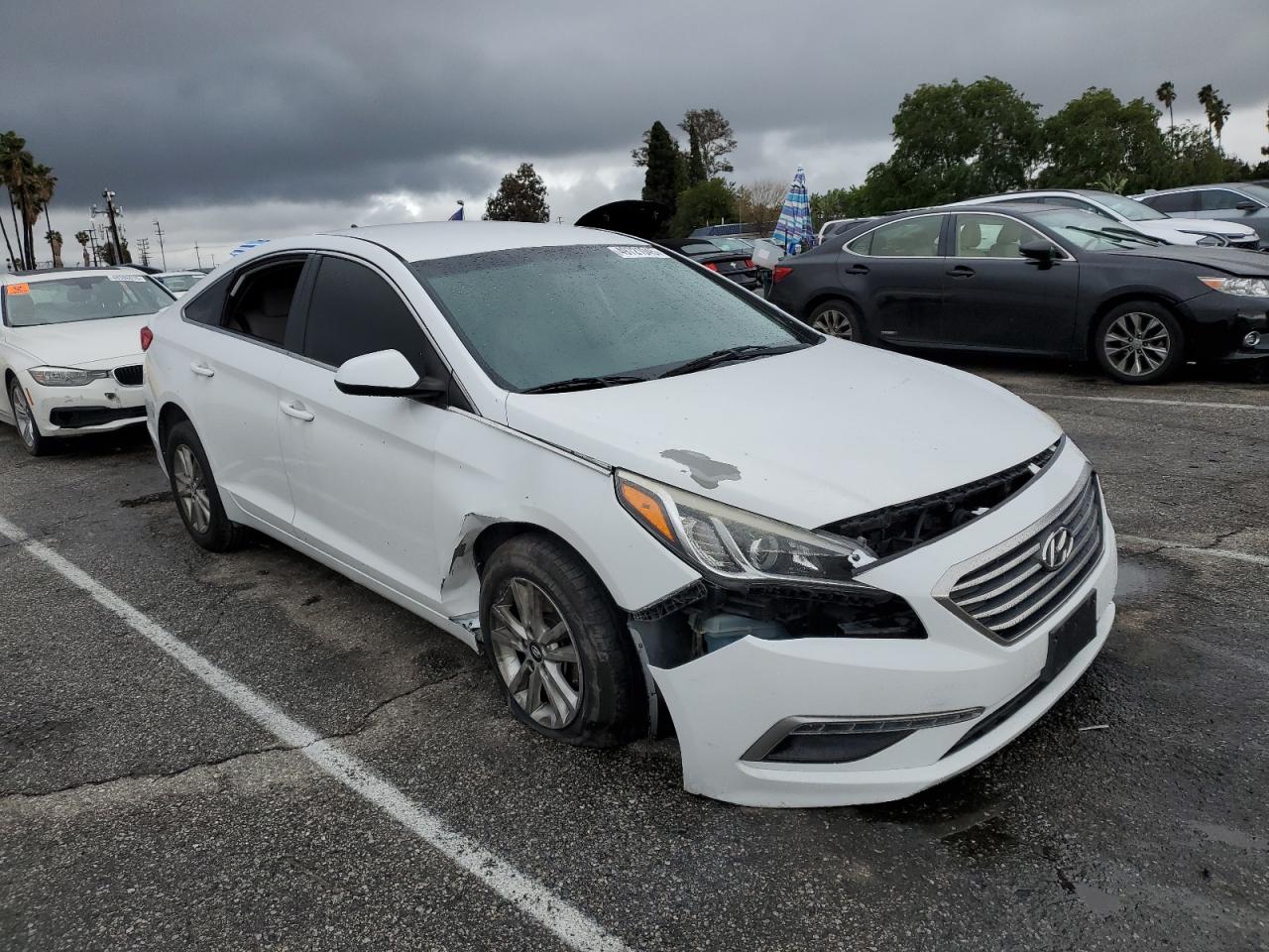 2015 Hyundai Sonata - Image 4