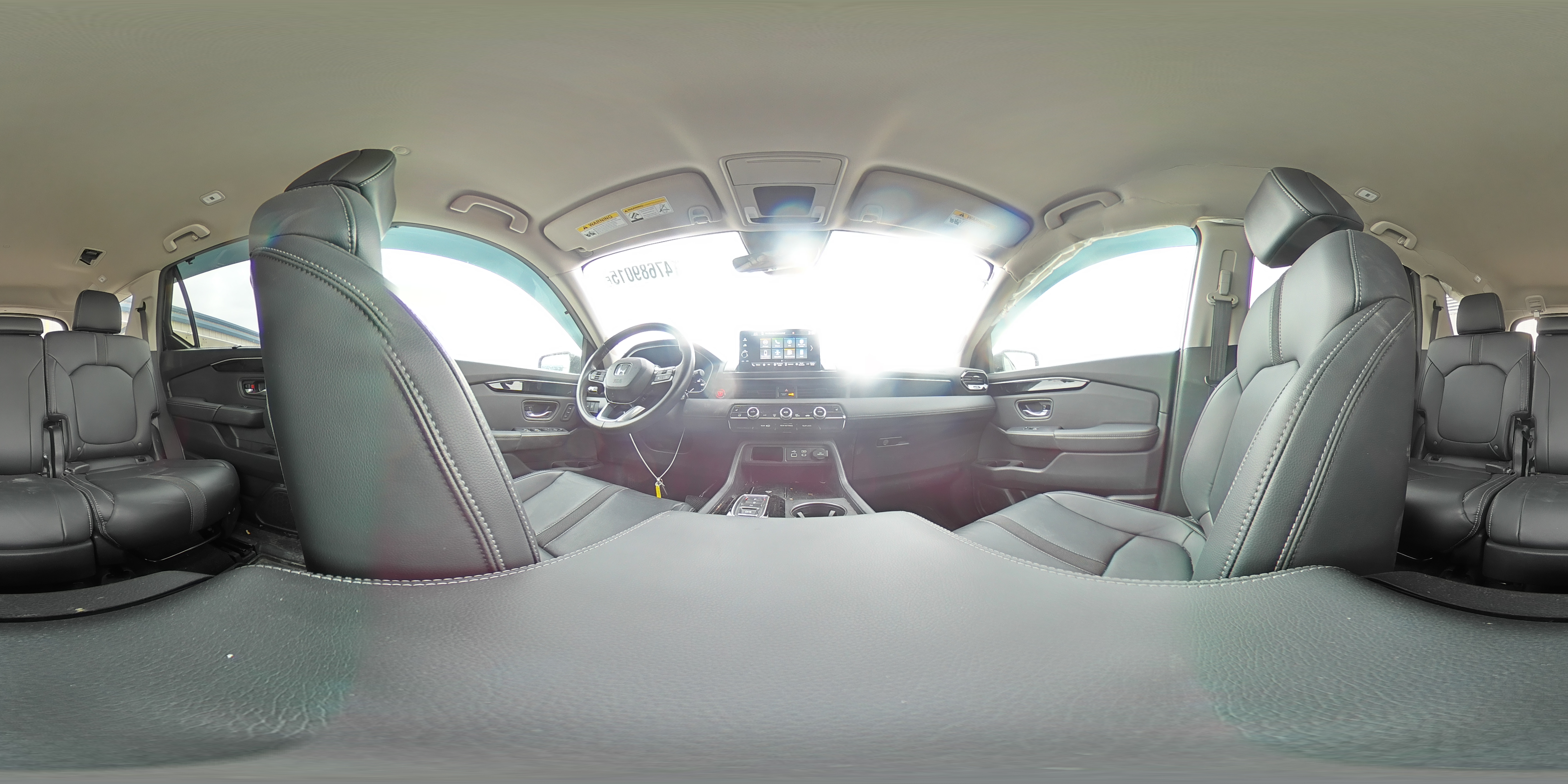 2023 Honda Pilot - Image 13