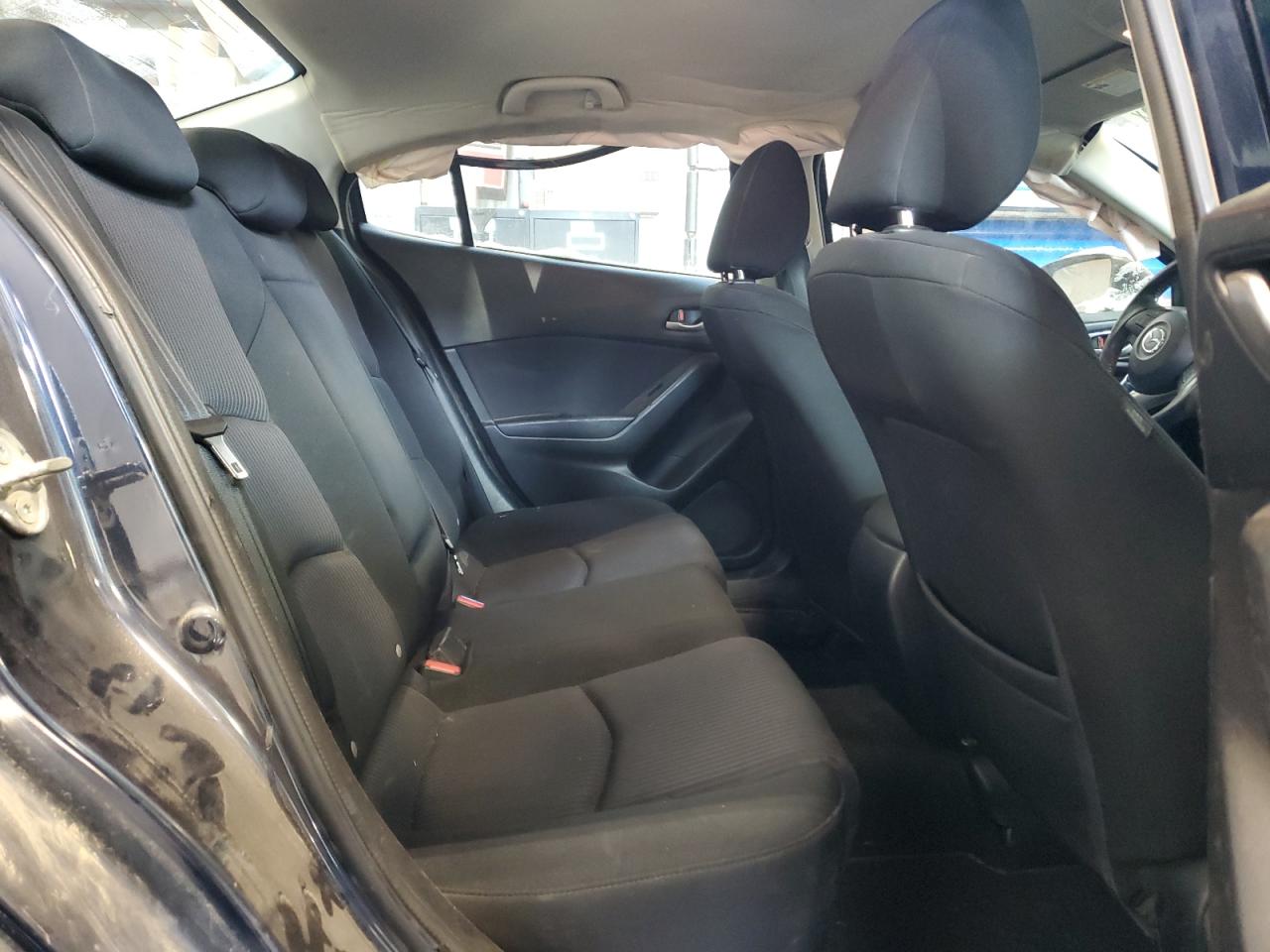 2014 Mazda 3 - Image 10