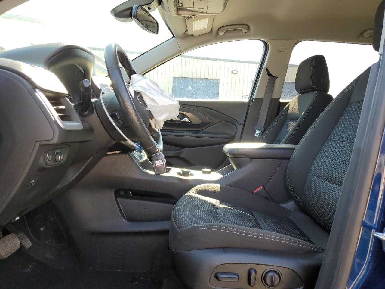 2022 GMC Terrain - Image 7