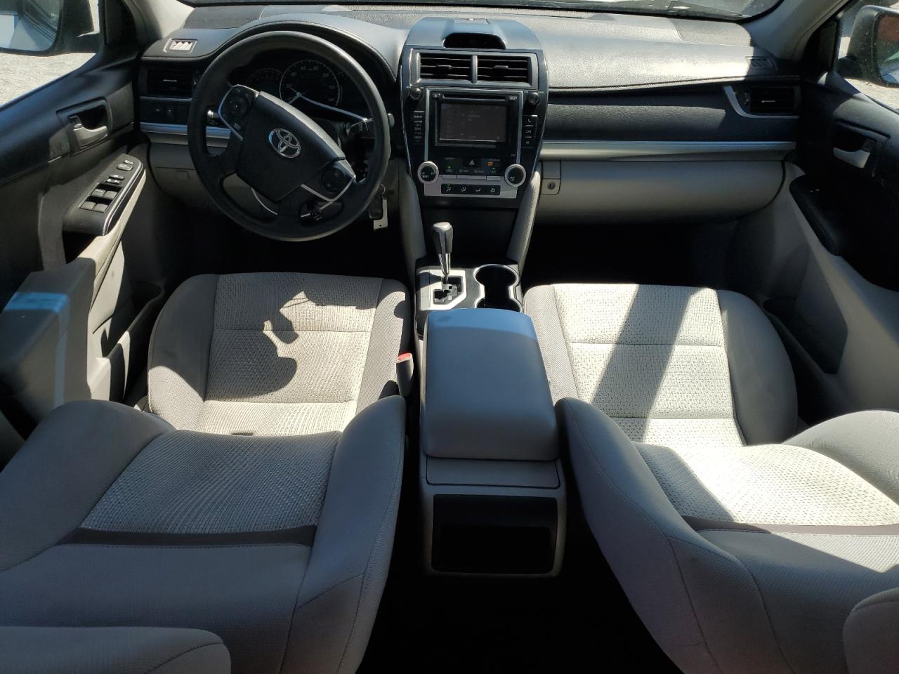 2014 Toyota Camry - Image 8