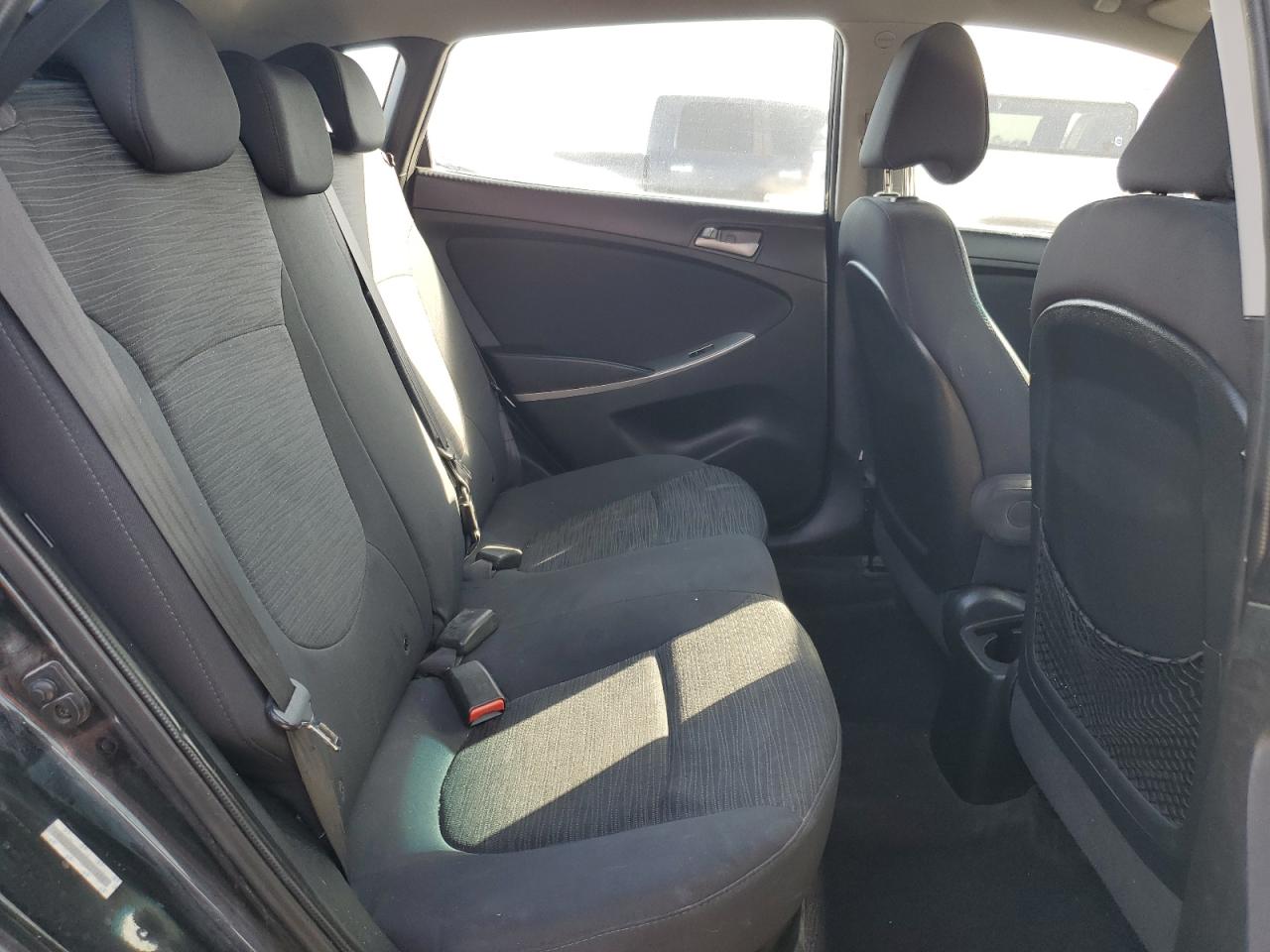 2015 Hyundai Accent - Image 11