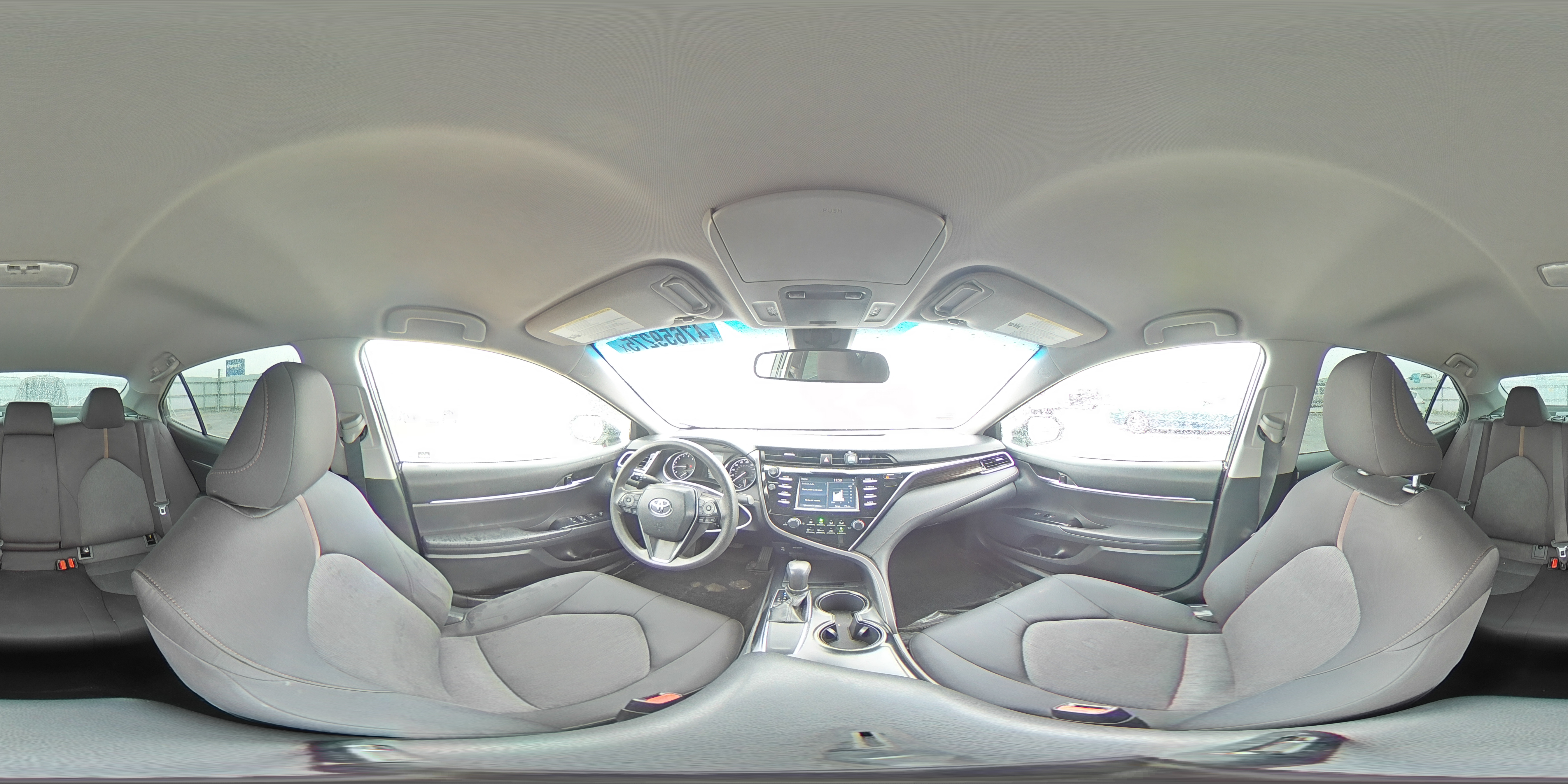 2018 Toyota Camry - Image 12