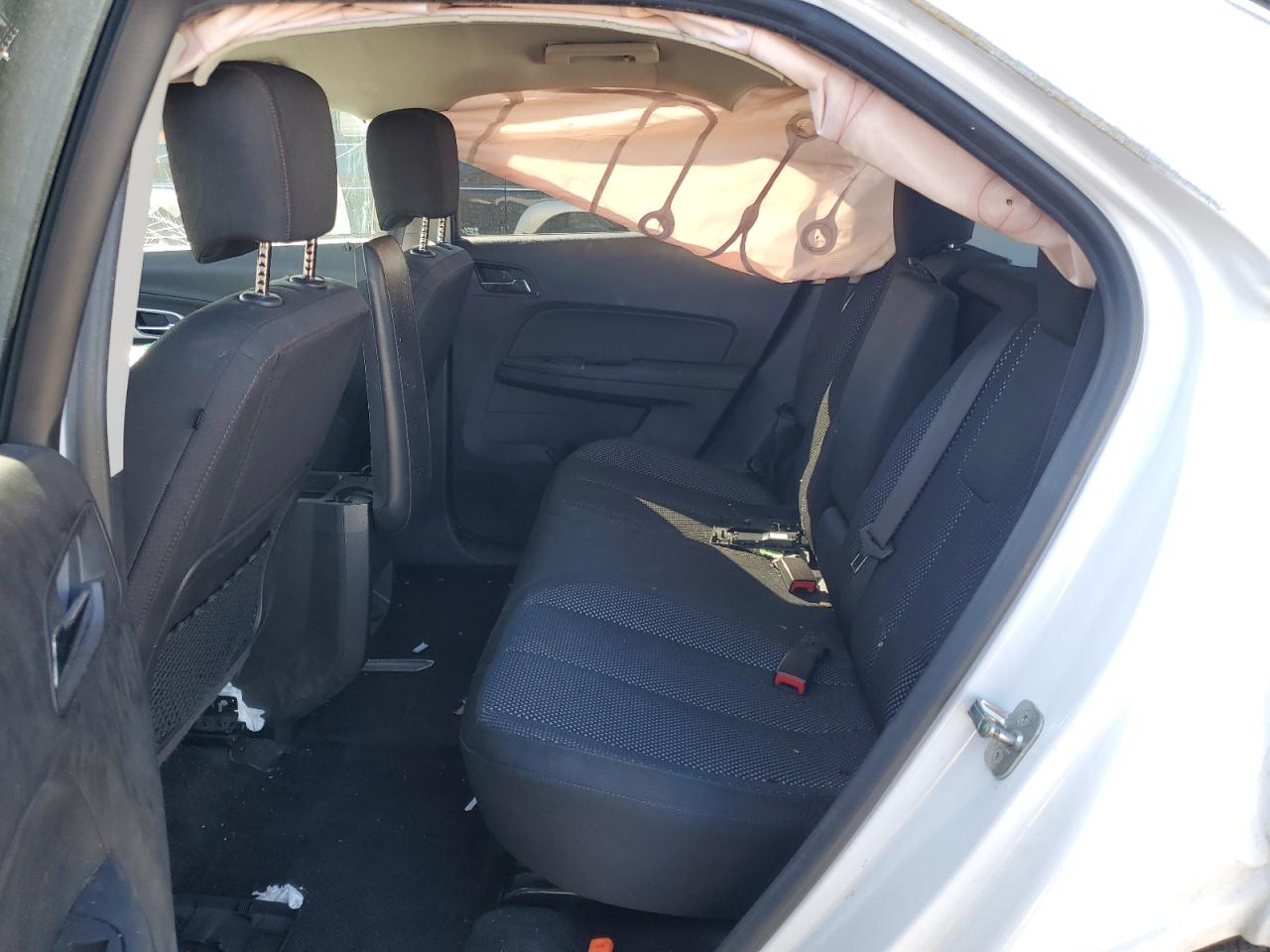 2015 Chevrolet Equinox - Image 10